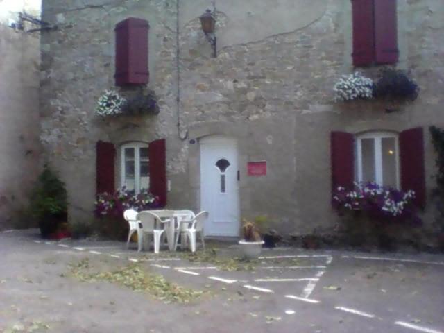 La Maison Des Vendangeurs Trausse Exterior photo